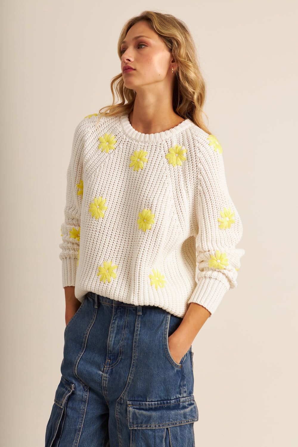 John & Jenn Hendrix Sweater - Gerber Daisy sold by Boutique with Grace product image thumbnail 5