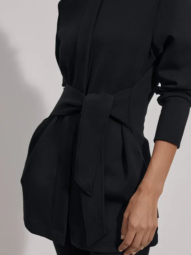 Varley Anset Jacket - Black sold by Boutique with Grace product image thumbnail 3