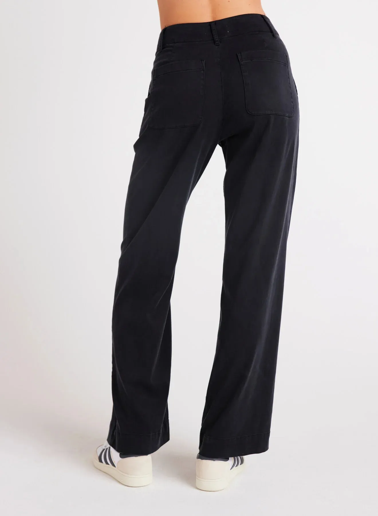 Bella Dahl Sydney Wide Leg Pant - Vintage Black sold by Boutique with Grace product image thumbnail 3
