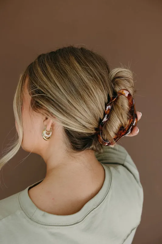 ANDi Hollow Cloud Claw Clip - Amber sold by Boutique with Grace