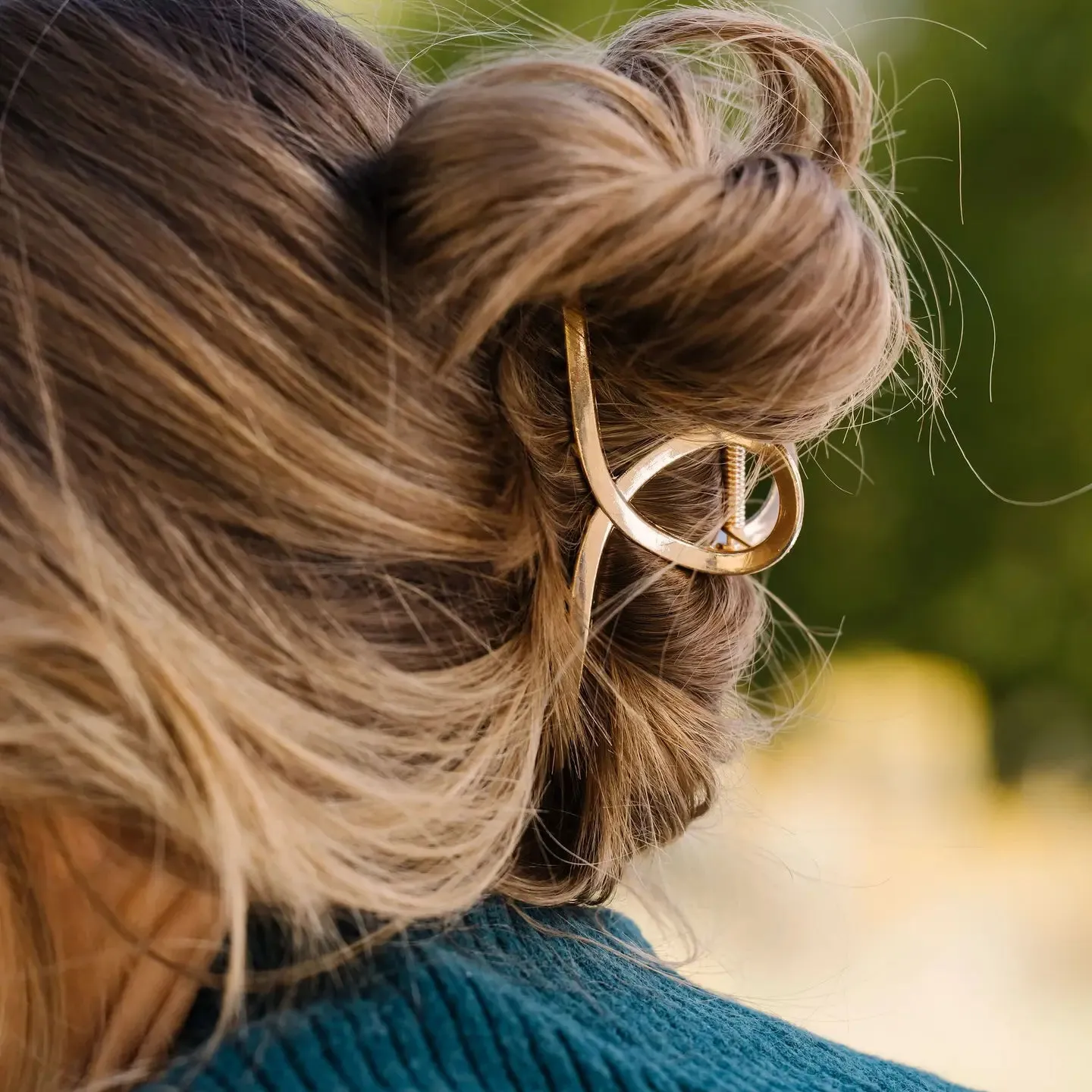 ANDi Gold Swirl Claw Clip sold by Boutique with Grace product image thumbnail 2