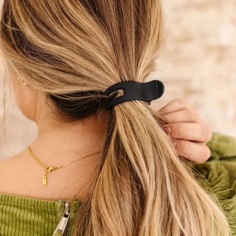 ANDi Skinny Ponytail Clip - Black sold by Boutique with Grace