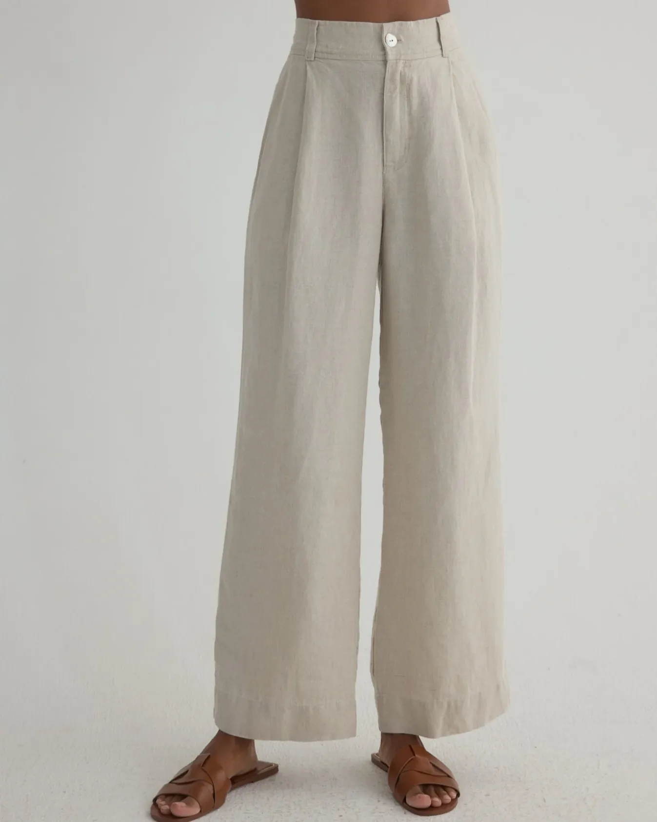 Bella Dahl Pleated Wide Leg Ankle Pant - Linen Sand sold by Boutique with Grace product image thumbnail 2