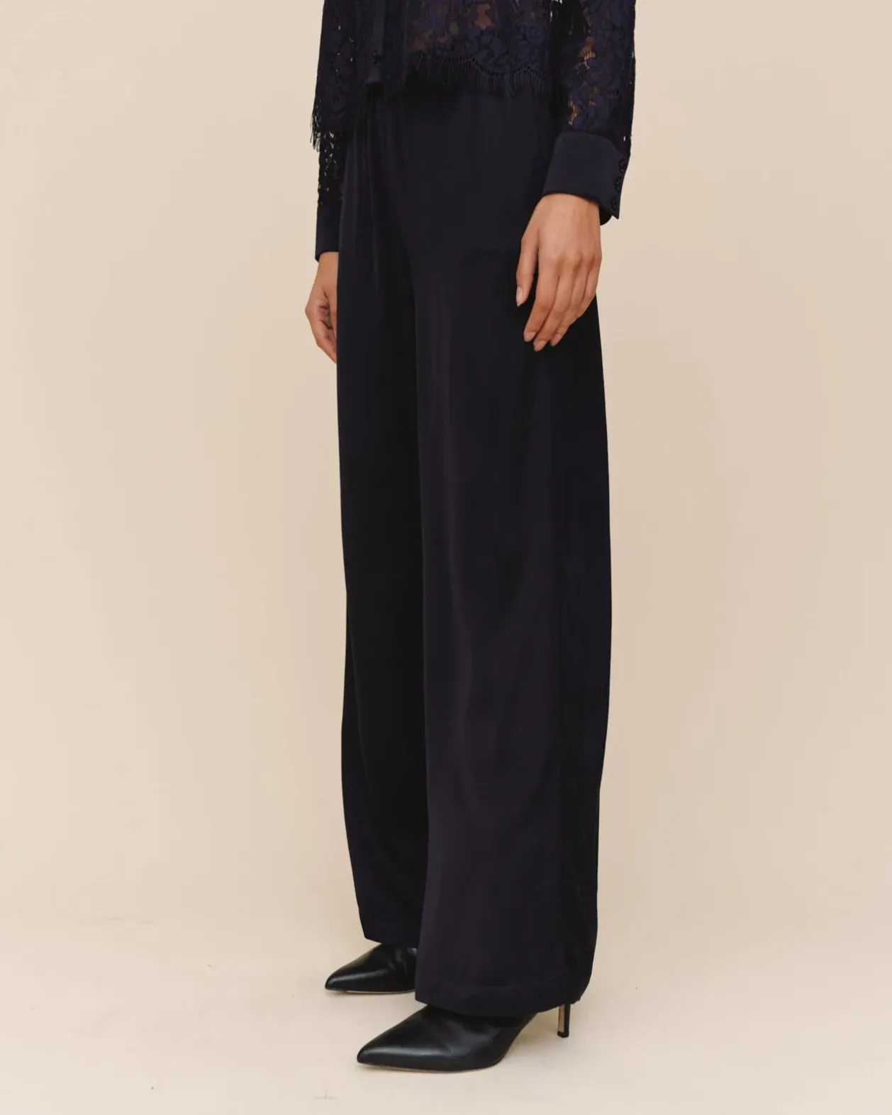 Bella Dahl Sleek Clean Wide Leg Pant - Midnight Sky sold by Boutique with Grace product image thumbnail 3