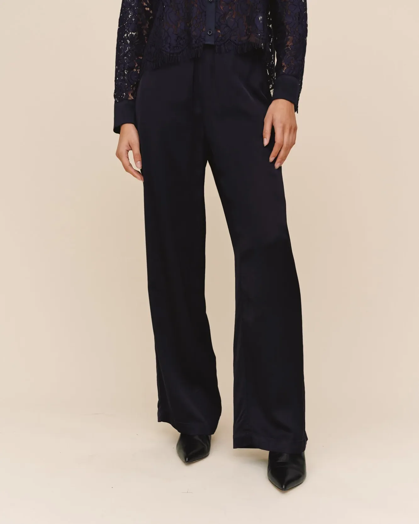 Bella Dahl Sleek Clean Wide Leg Pant - Midnight Sky sold by Boutique with Grace product image thumbnail 2