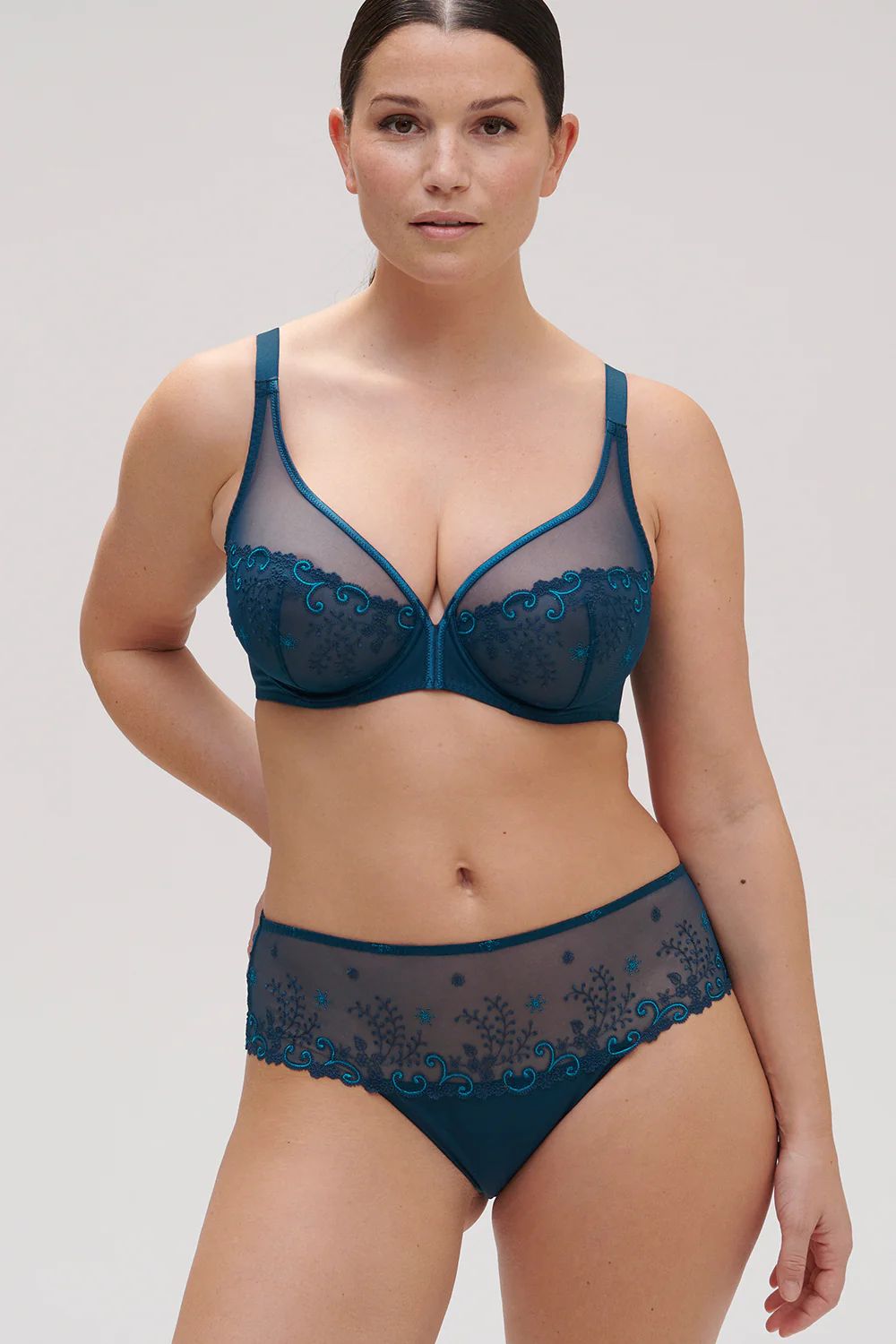 Simone Perele Delice Full Cup Plunge Bra - Prestige Blue sold by Boutique with Grace product image thumbnail 4