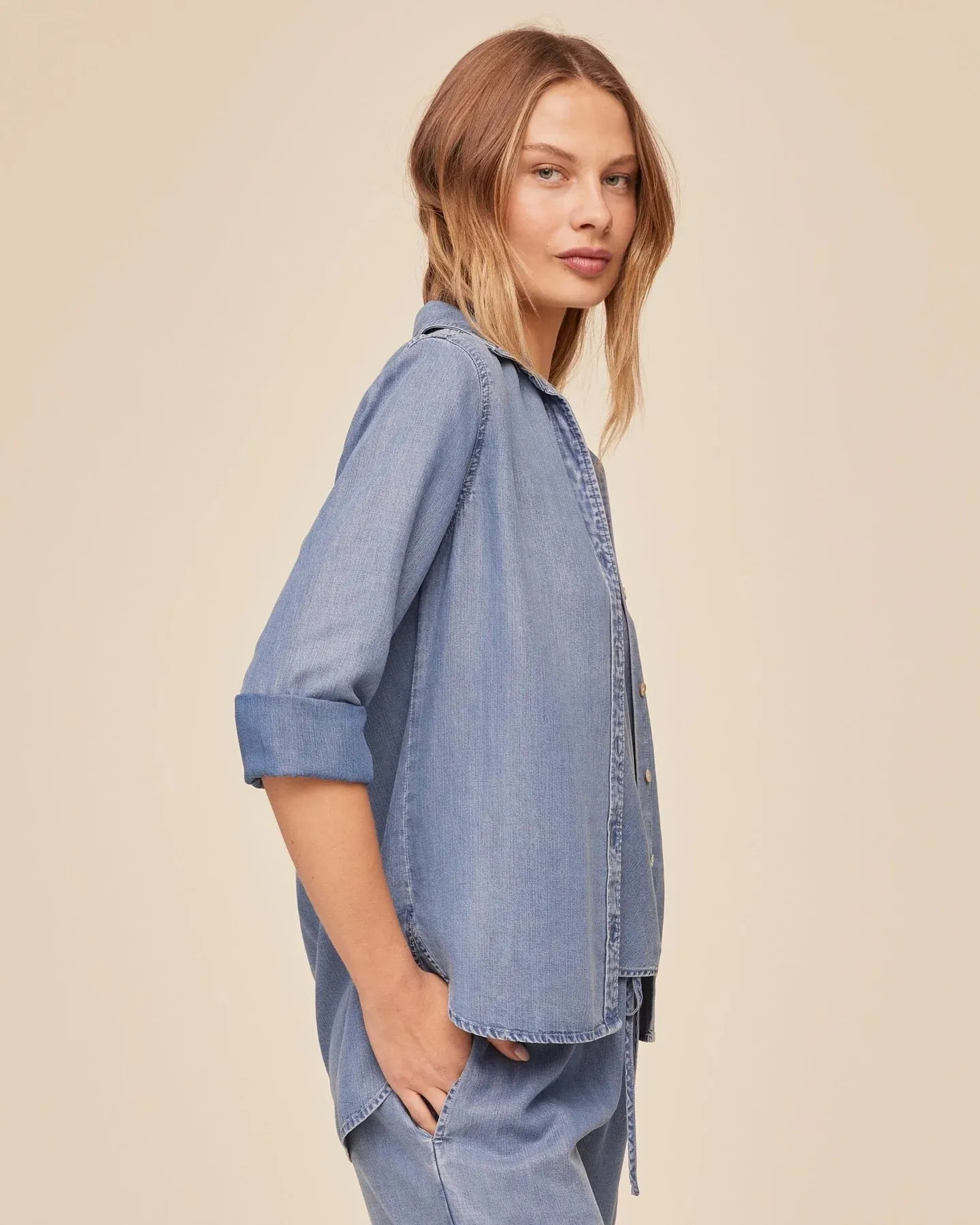 Bella Dahl Shirt Tail Buttondown - Indigo Harbour sold by Boutique with Grace product image thumbnail 4
