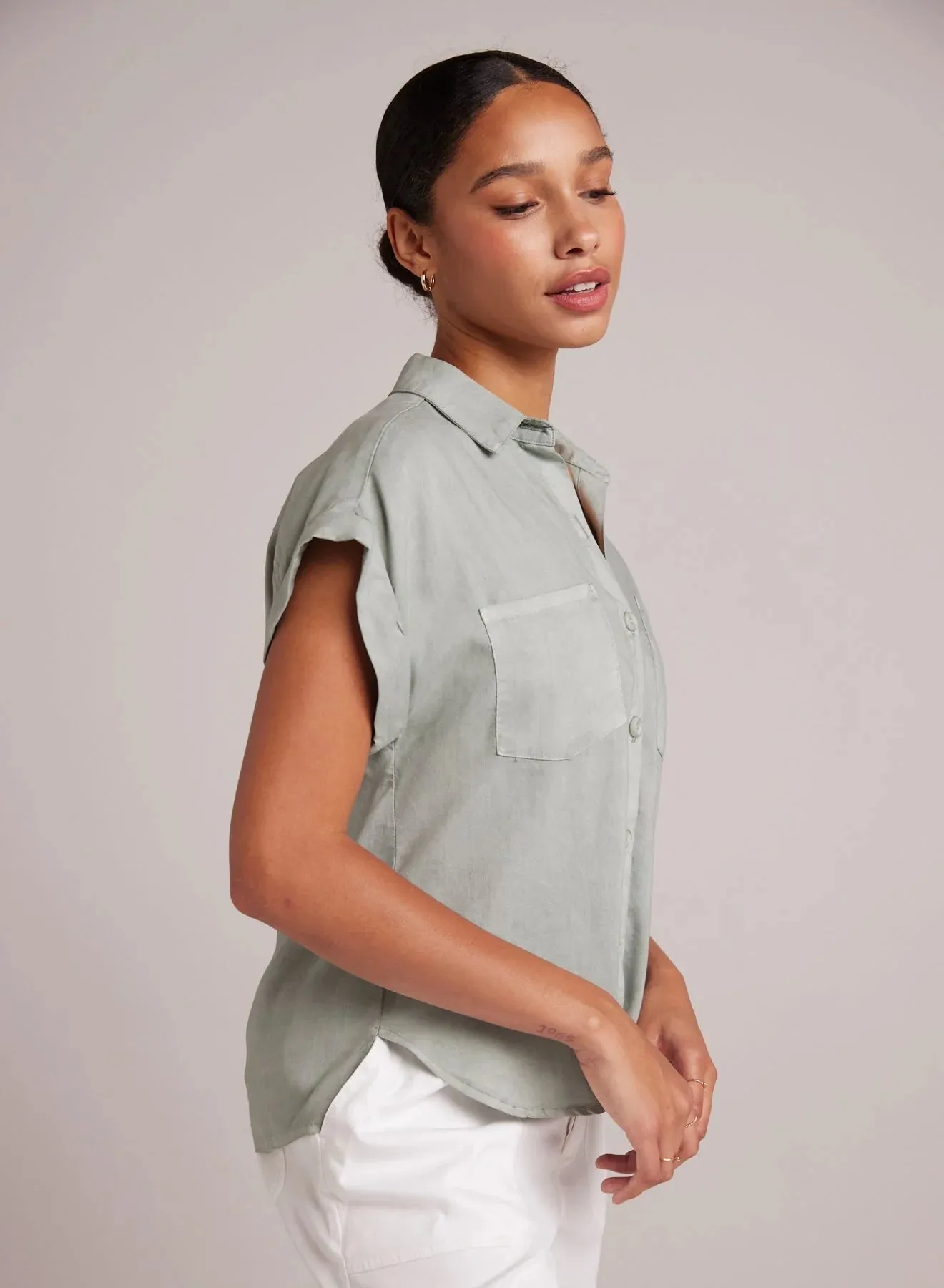 Bella Dahl 2 Pocket SS Shirt - Oasis Green sold by Boutique with Grace product image thumbnail 3