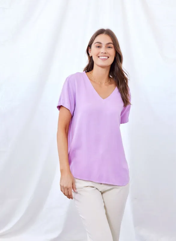 Bella Dahl V-Neck T-shirt - Orchid Blush made by Boutique with Grace