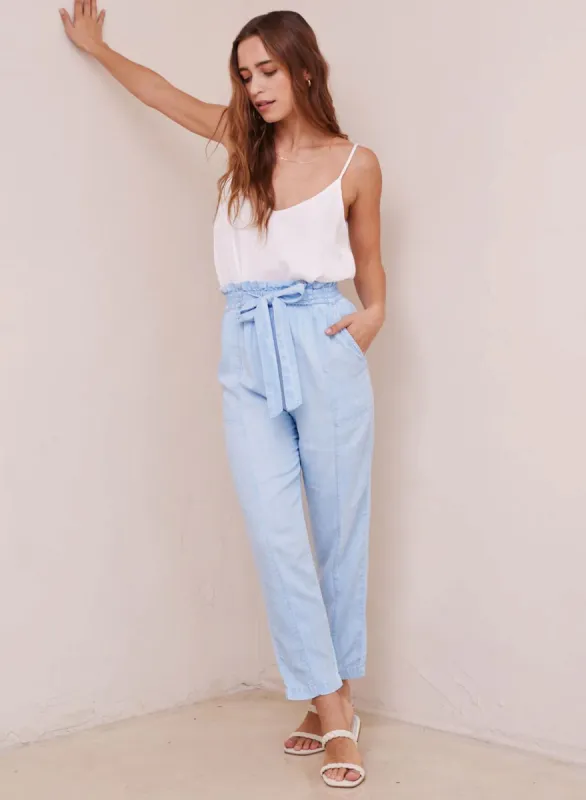 Bella Dahl High Waisted Seam Pant - Paradis Wash sold by Boutique with Grace