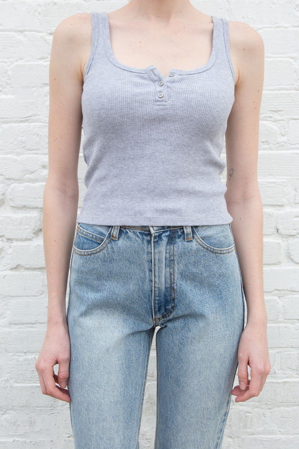 Beyonca Tank sold by Brandy Melville product image thumbnail 37