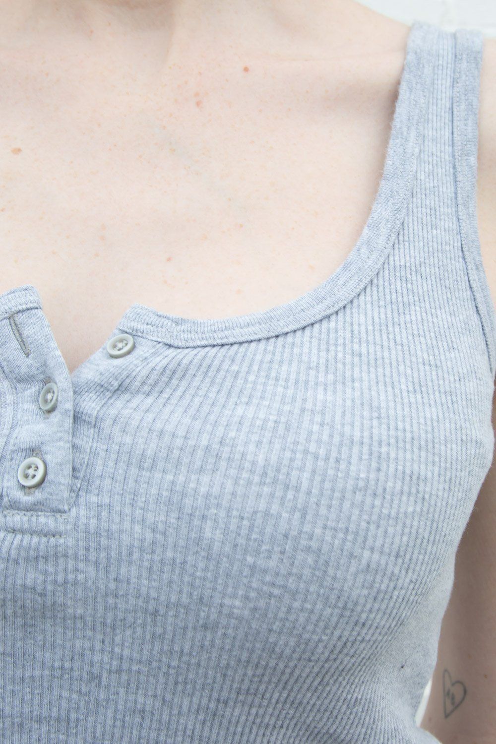Beyonca Tank sold by Brandy Melville product image thumbnail 40