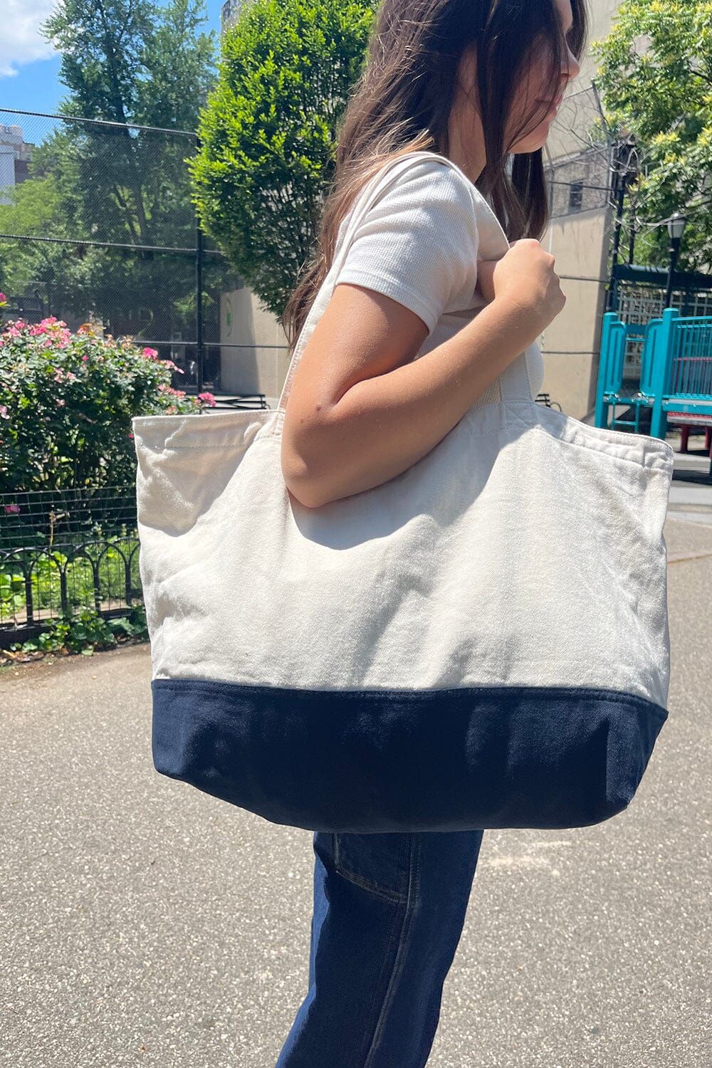 Colorblock Tote Bag sold by Brandy Melville product image thumbnail 2