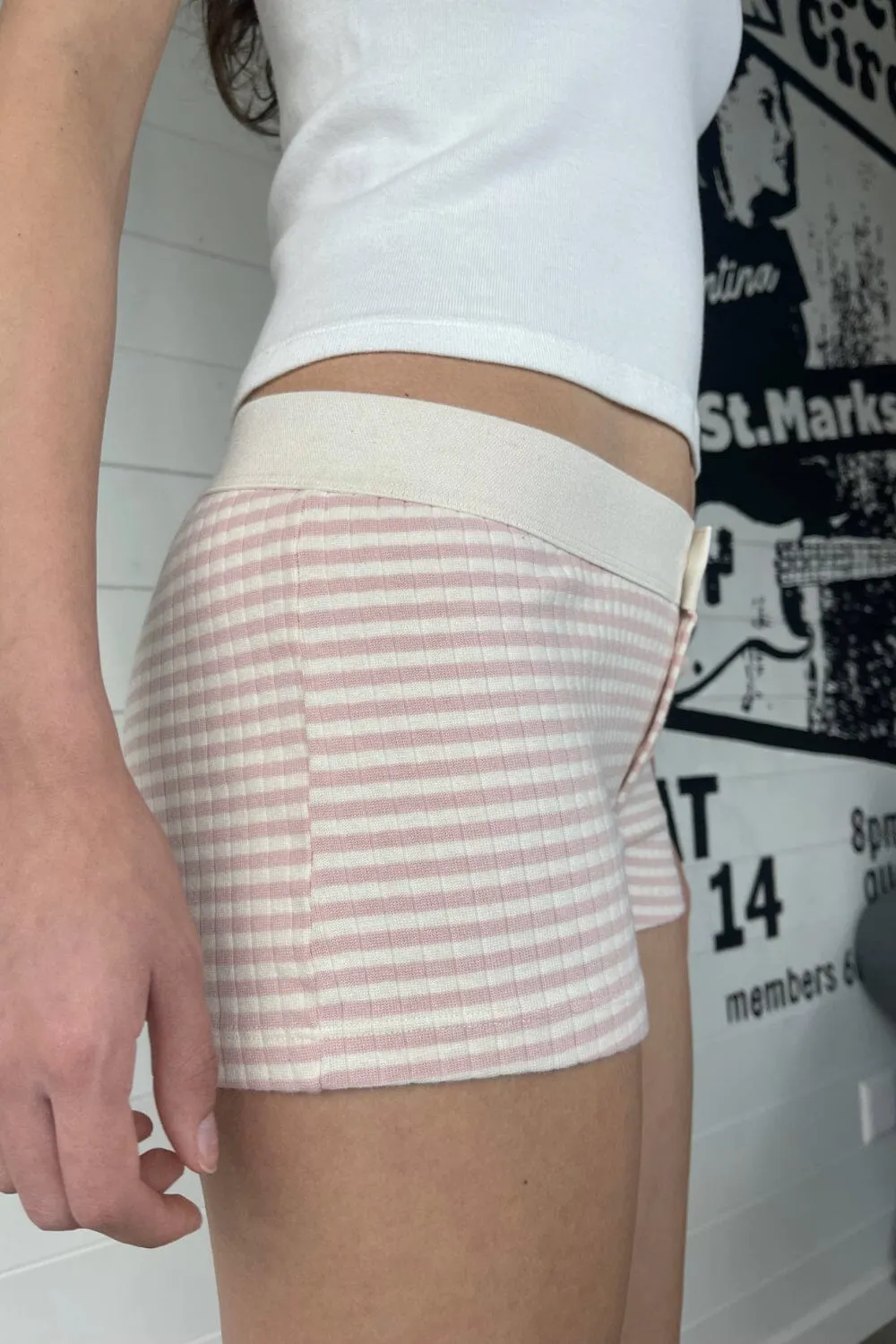 Boyshort Thick Ribbed Underwear sold by Brandy Melville product image thumbnail 3