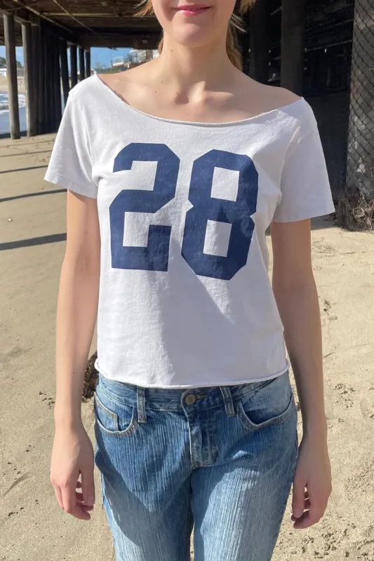 Robyn 28 Top sold by Brandy Melville