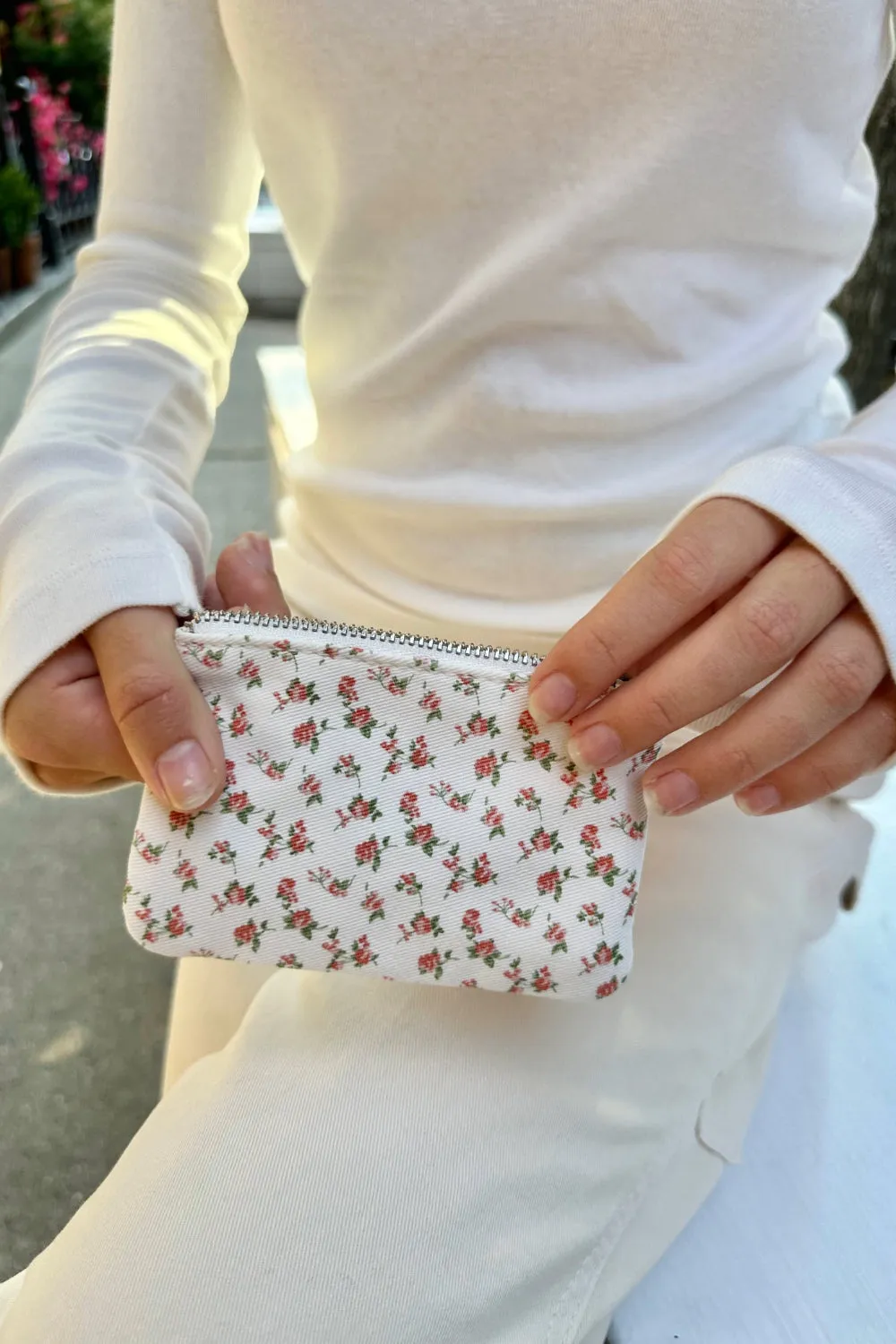 Roses Coin Purse sold by Brandy Melville product image thumbnail 2