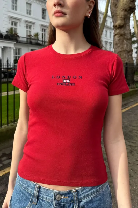 Loreen London England Top sold by Brandy Melville