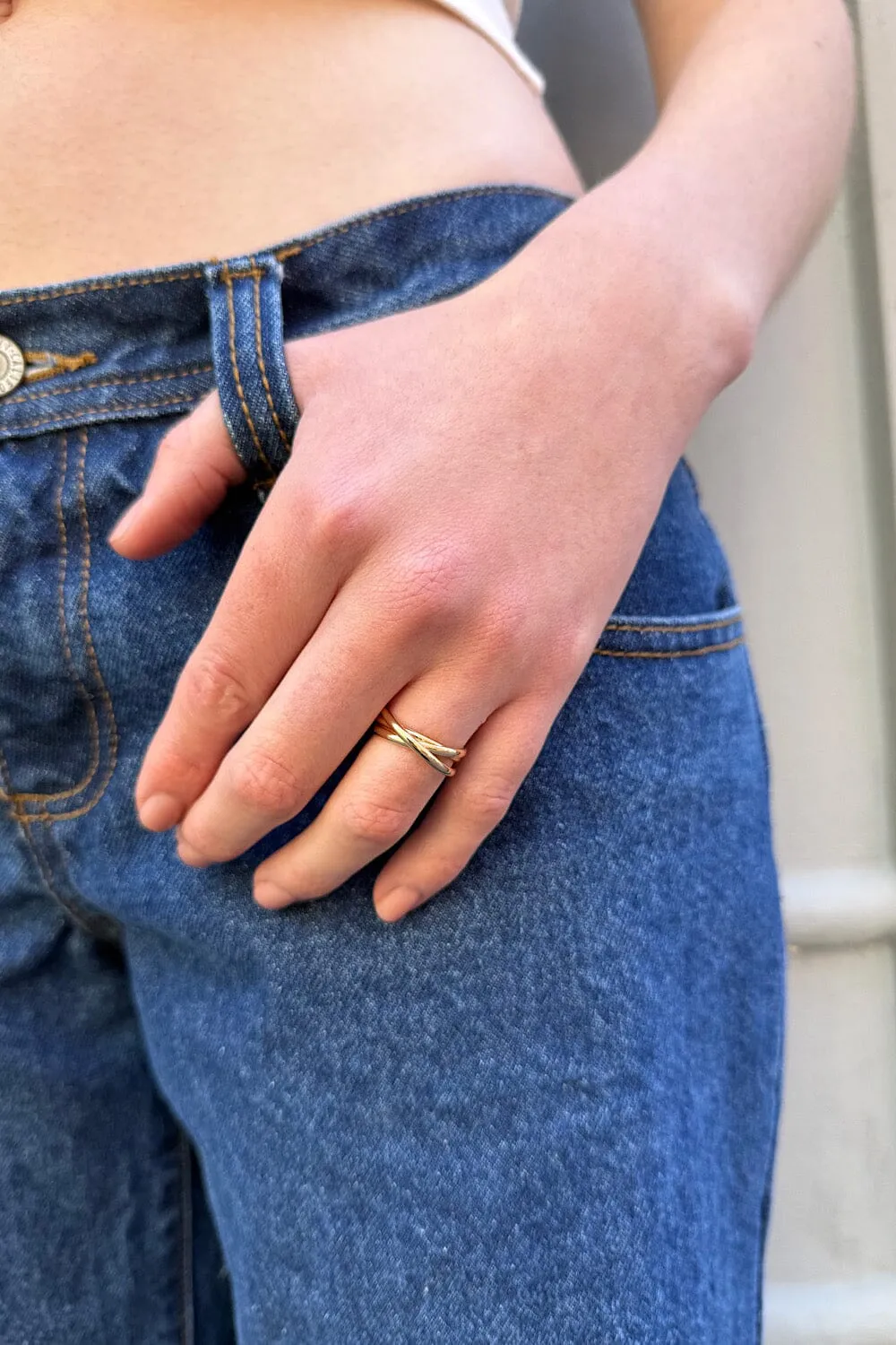 Intertwined Rings sold by Brandy Melville