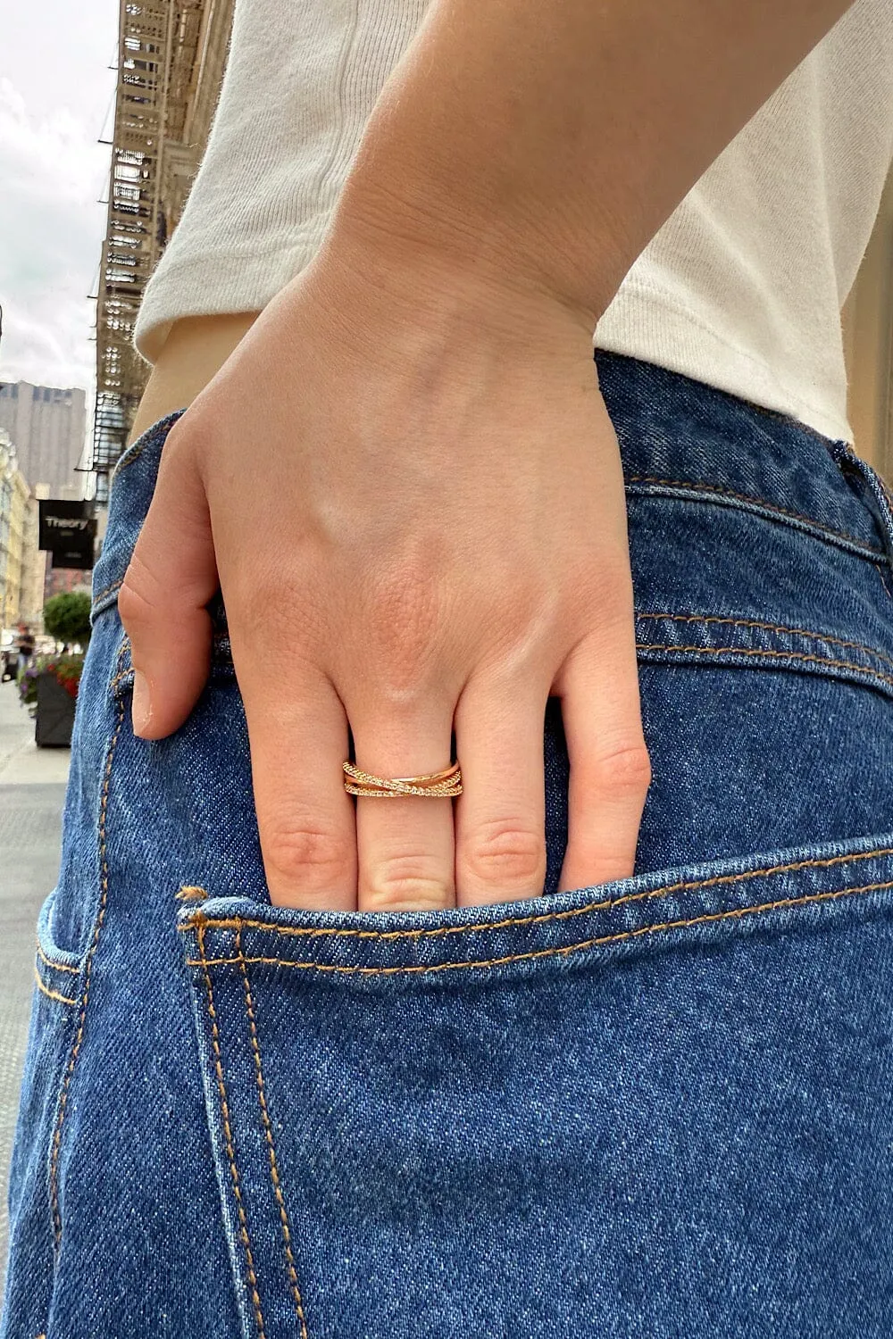 Intertwined Rings sold by Brandy Melville