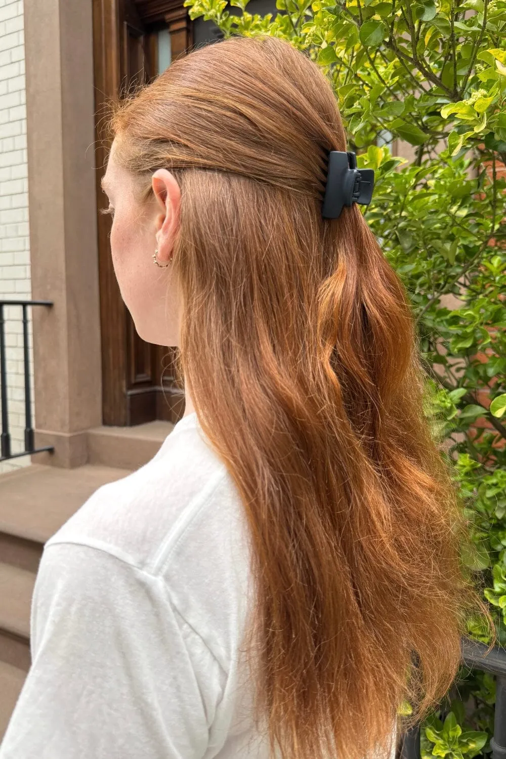 Hair Claw Clip sold by Brandy Melville product image thumbnail 3