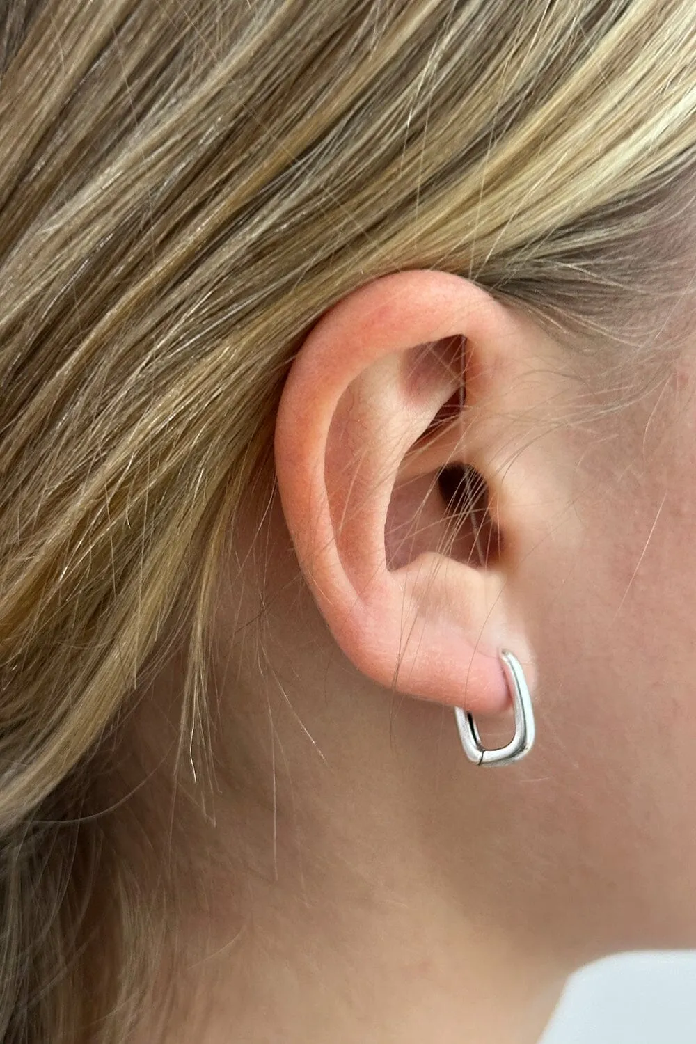 Silver Rectangle Hoop Earrings sold by Brandy Melville product image thumbnail 2