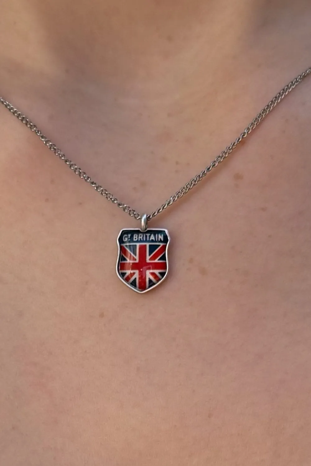 UK Flag Necklace sold by Brandy Melville product image thumbnail 3
