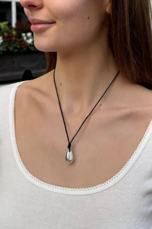 Drop Cord Necklace sold by Brandy Melville