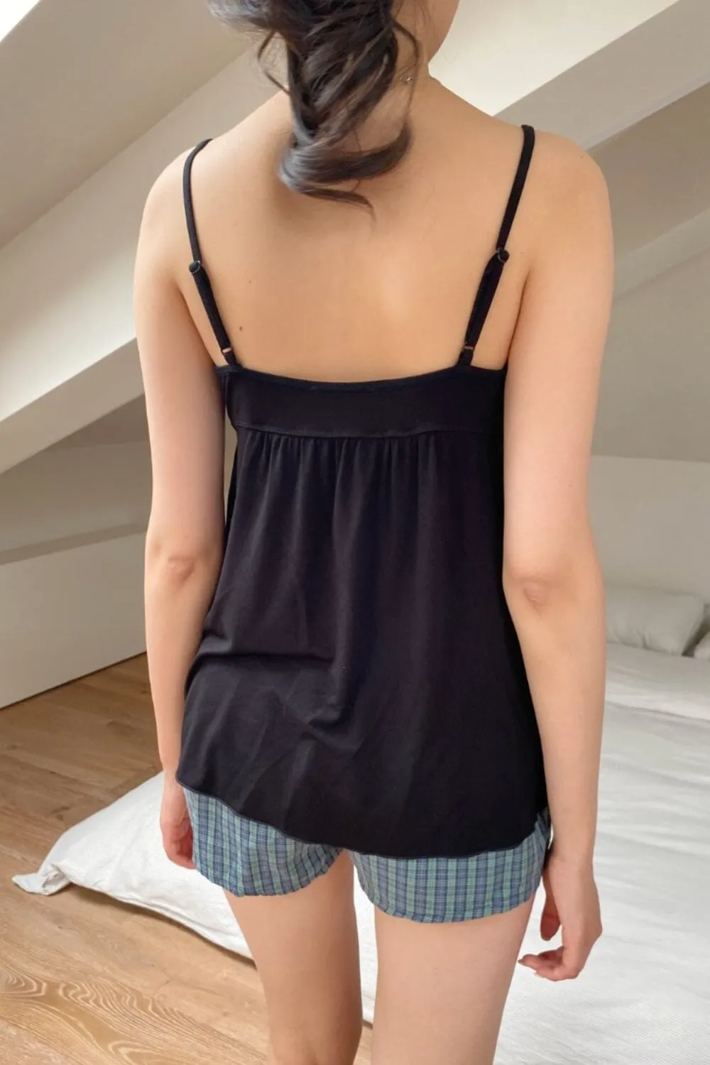 Edith Tank sold by Brandy Melville product image thumbnail 4