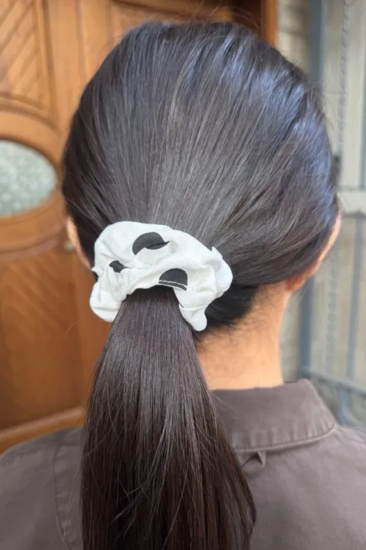 Polka Dots Scrunchie made by Brandy Melville