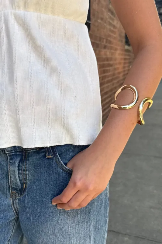 Spiral Arm Cuff made by Brandy Melville