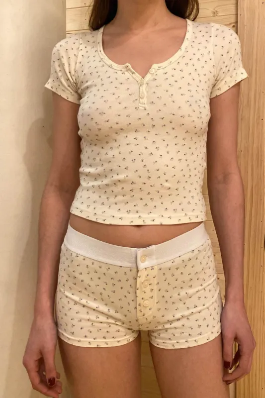 Zelly Floral Top sold by Brandy Melville