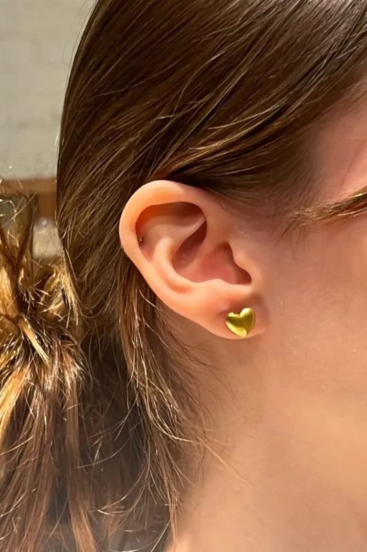 Heart Stud Earrings made by Brandy Melville