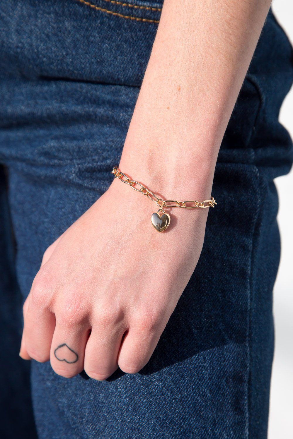 Chain Heart Bracelet sold by Brandy Melville product image thumbnail 4