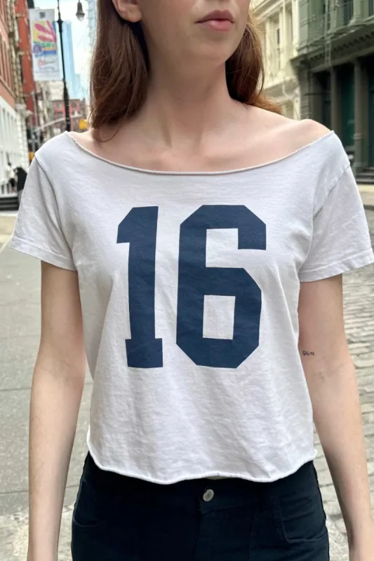 Robyn 16 Top sold by Brandy Melville