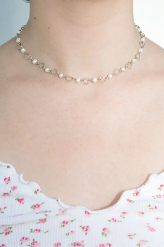 Pearl Heart Choker sold by Brandy Melville