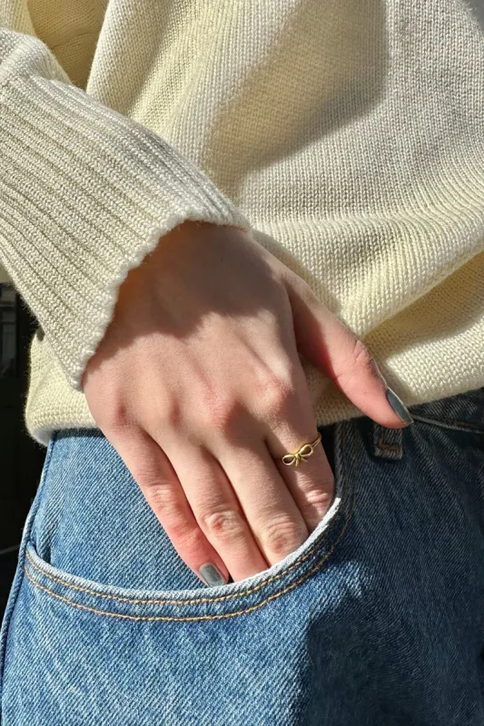 Bow Ring sold by Brandy Melville