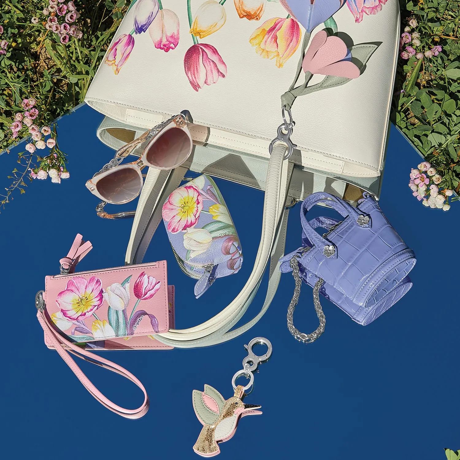 La Tulipe Card Pouch sold by Brighton product image thumbnail 4