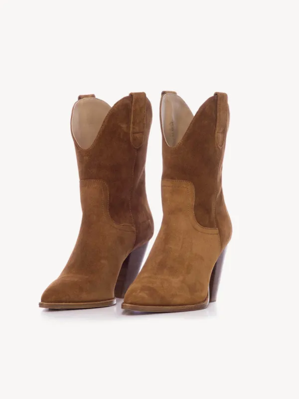 The Dallas Boot sold by Brochu Walker