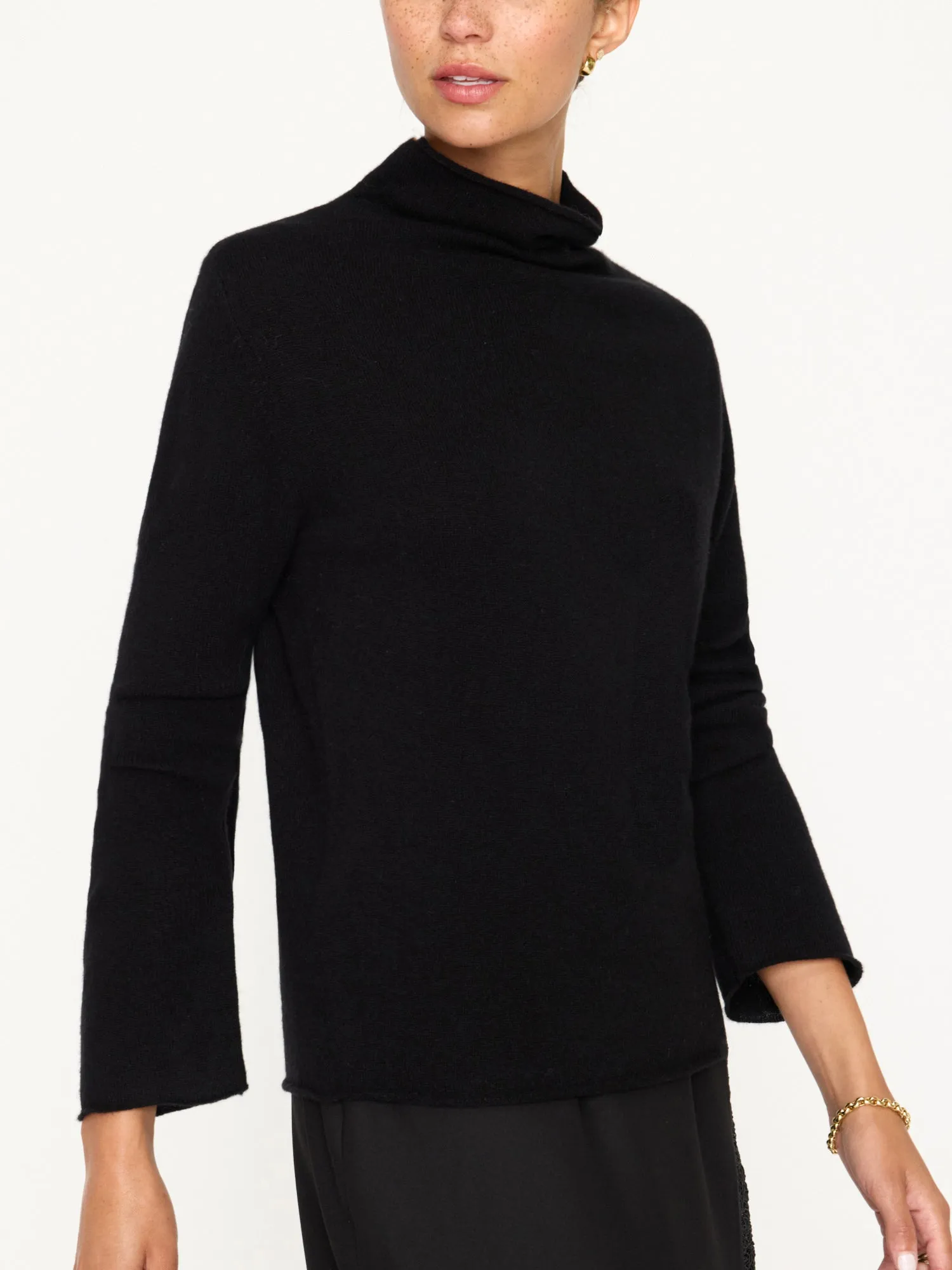 The Rhone Relaxed Funnel Cashmere Sweater sold by Brochu Walker product image thumbnail 2