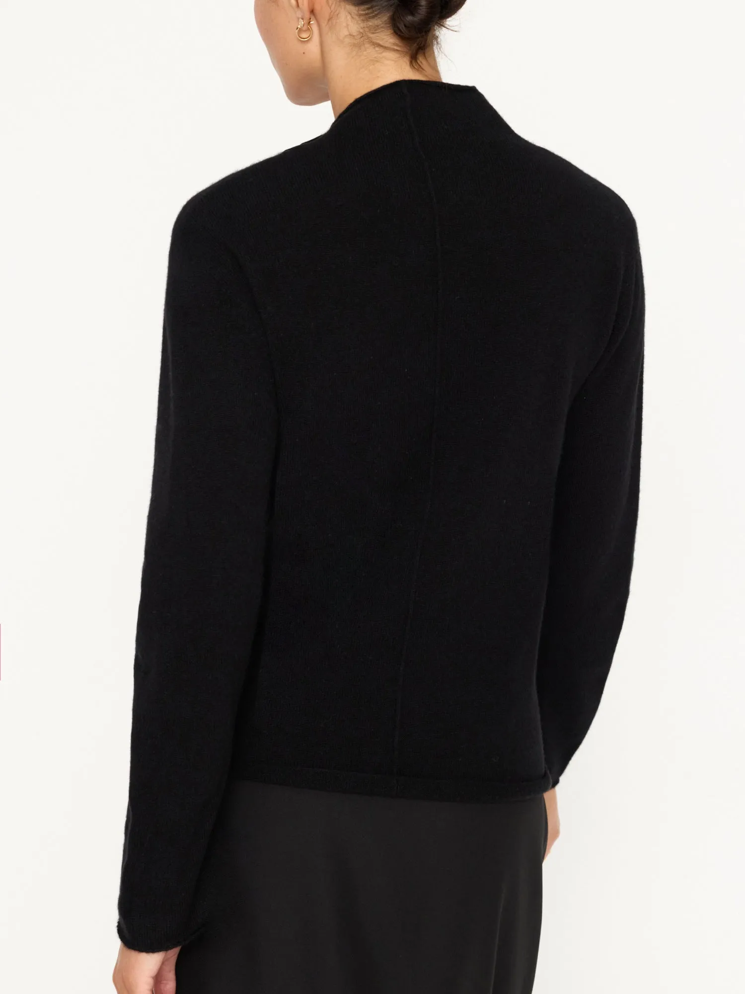 The Rhone Relaxed Funnel Cashmere Sweater sold by Brochu Walker product image thumbnail 4