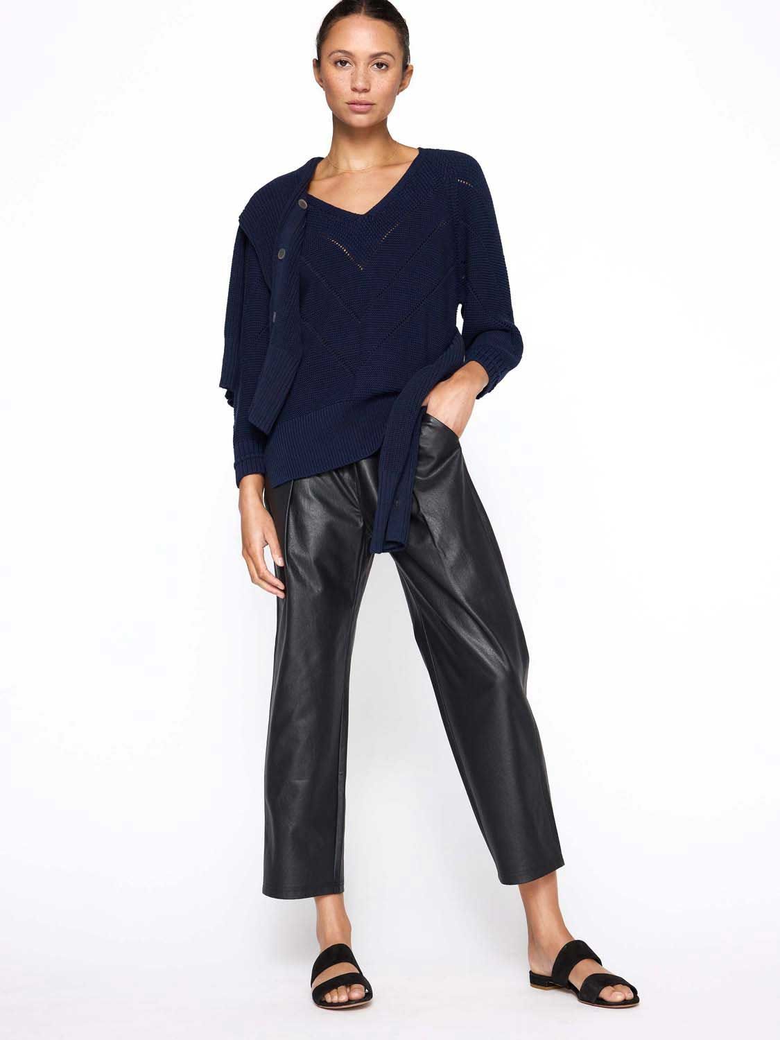 The Organic Decker Vee sold by Brochu Walker product image thumbnail 5