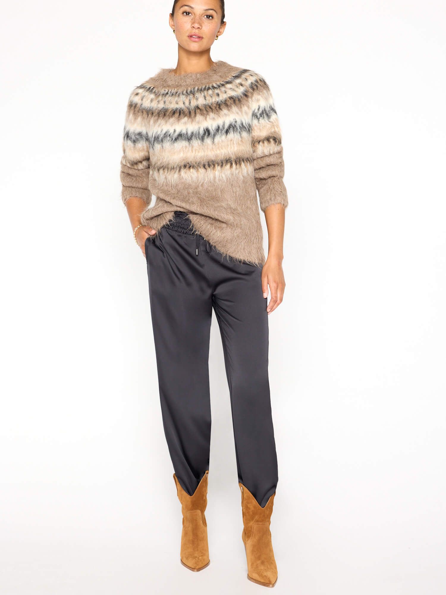 The Arla Brushed Fairisle Pullover sold by Brochu Walker product image thumbnail 2