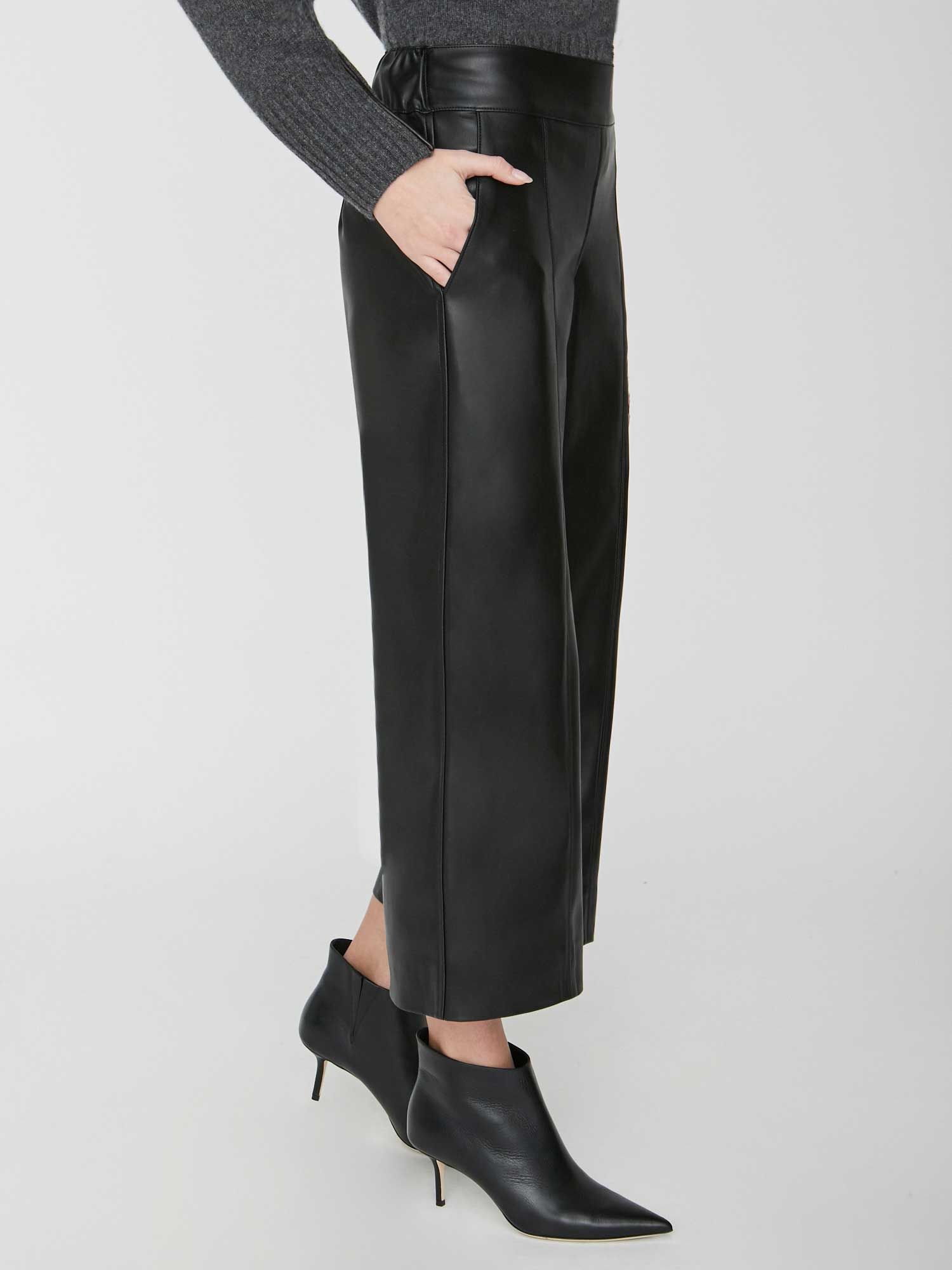 The Frida Cropped Pant sold by Brochu Walker product image thumbnail 2