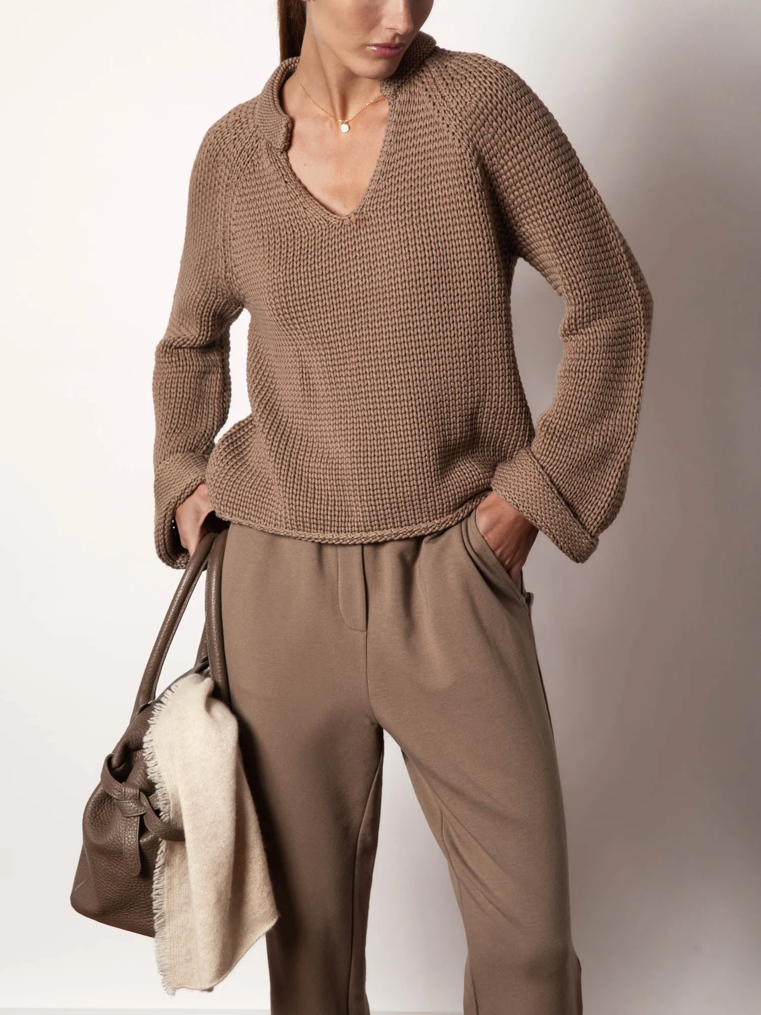 The Aria Popover sold by Brochu Walker product image thumbnail 3