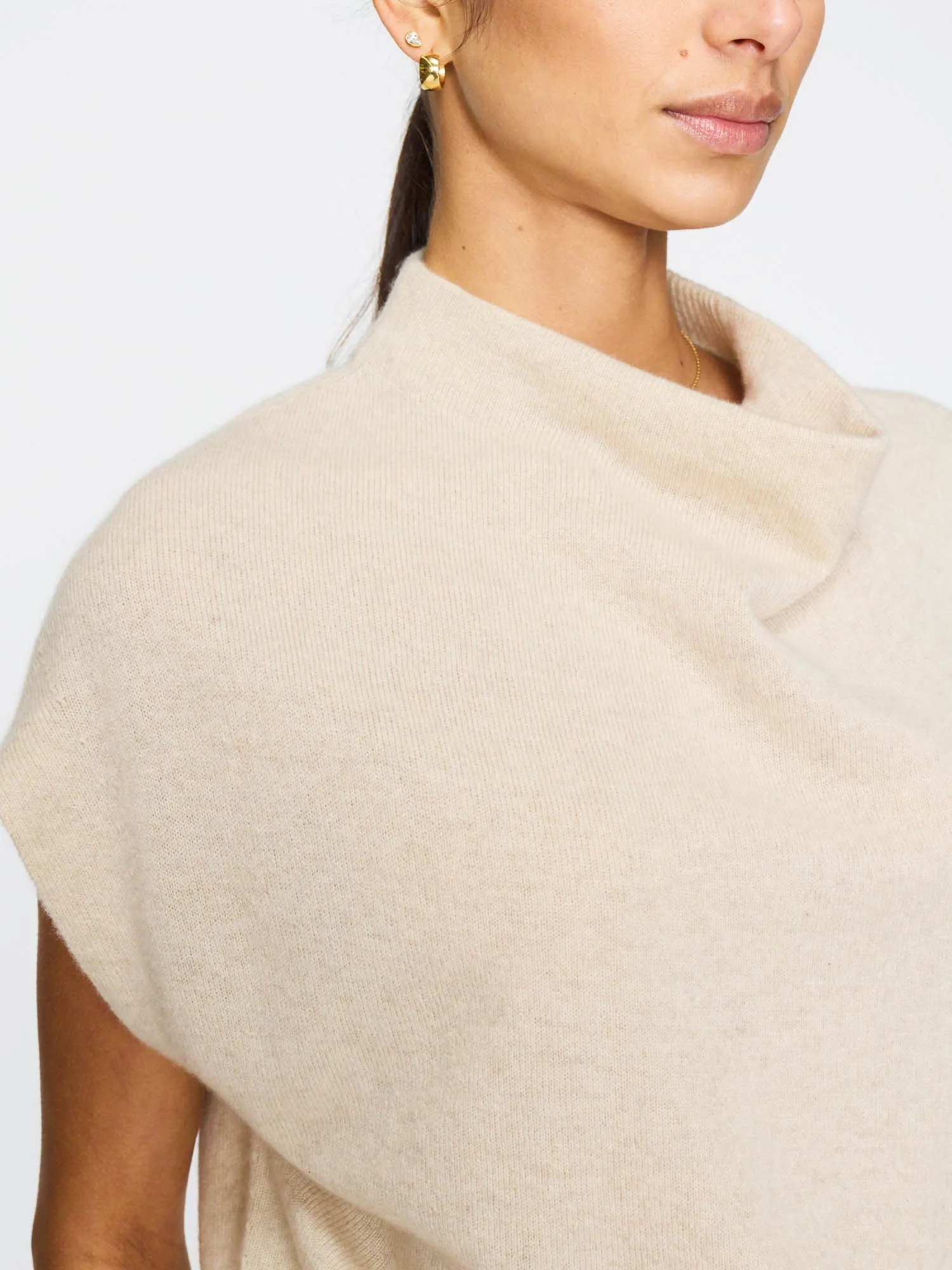 The Morten Funnel Neck Cashmere Top sold by Brochu Walker product image thumbnail 5