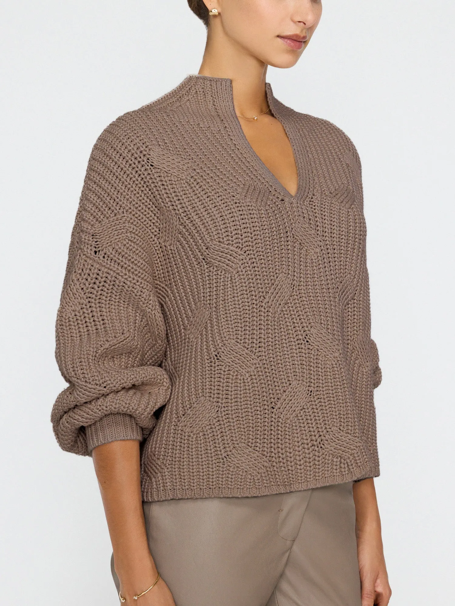 The Grayson Cable Pullover sold by Brochu Walker product image thumbnail 4