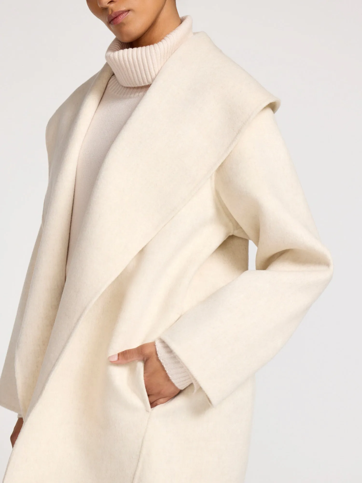The Finley Coat sold by Brochu Walker product image thumbnail 5