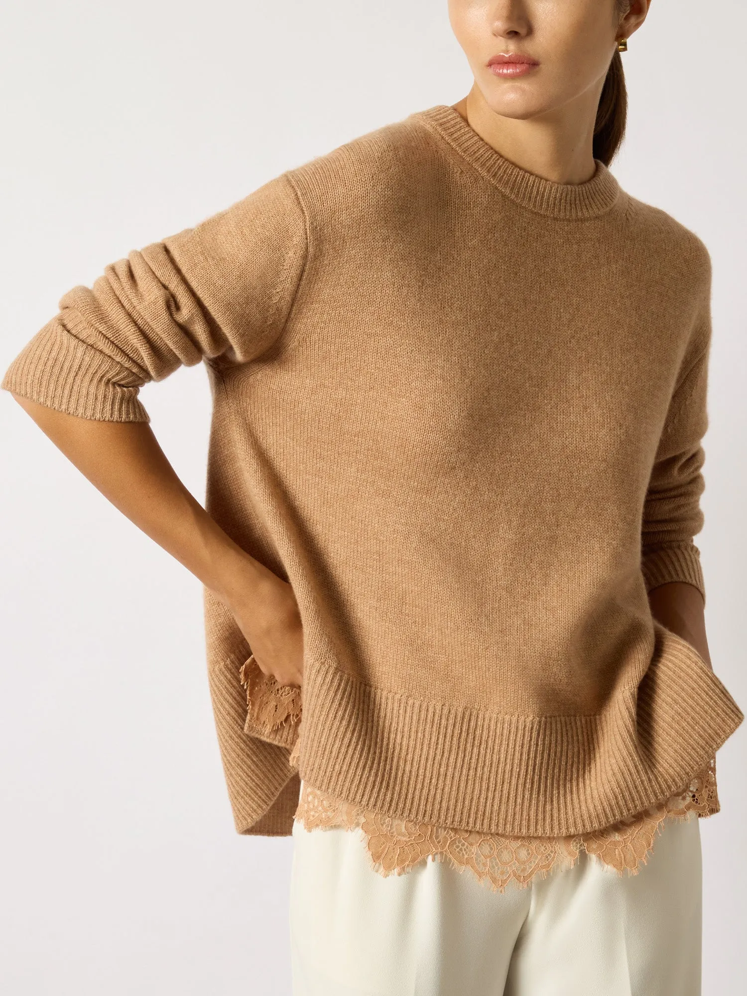 The Marte Lace Looker sold by Brochu Walker