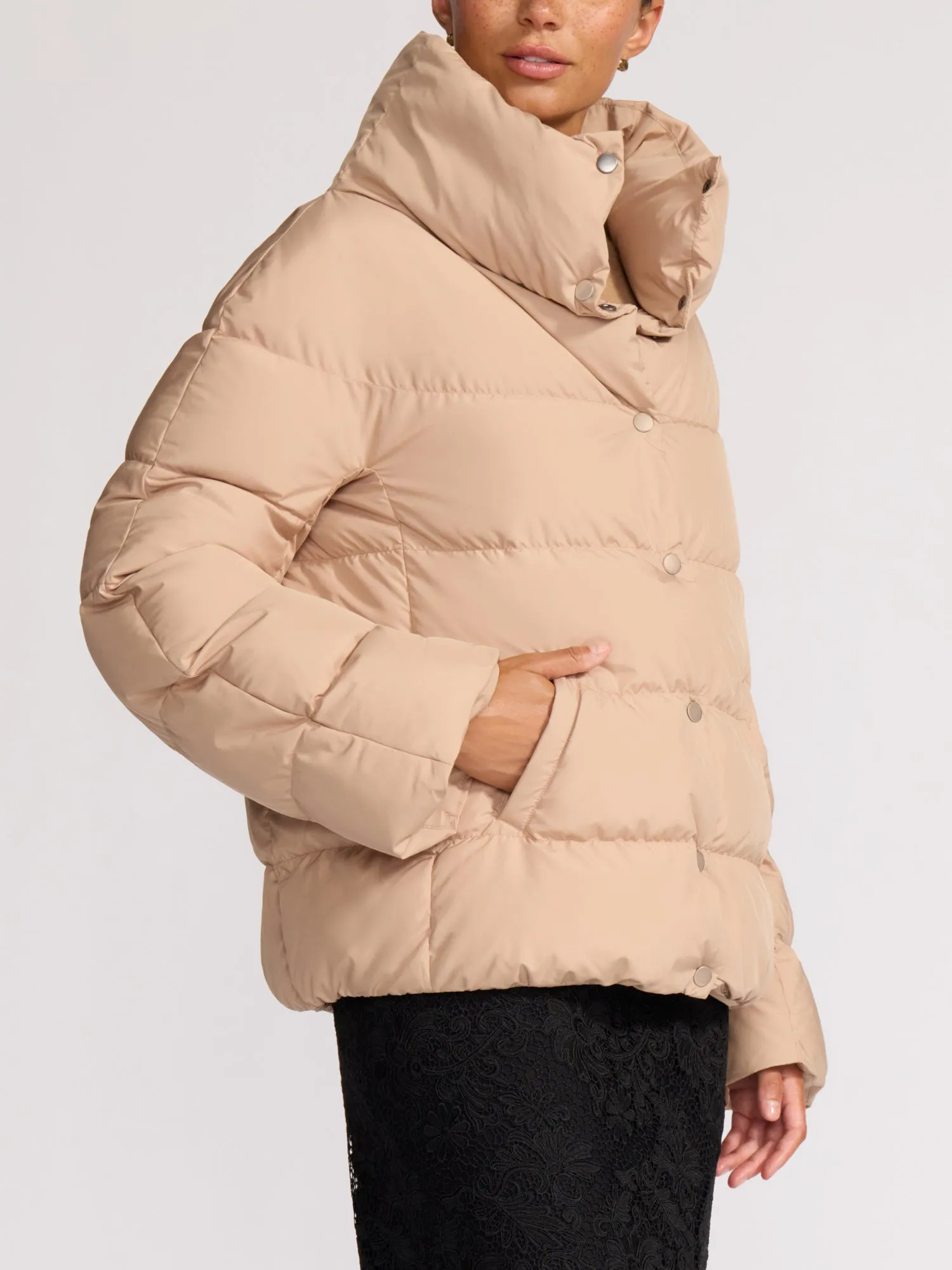 The Vail Jacket sold by Brochu Walker product image thumbnail 4