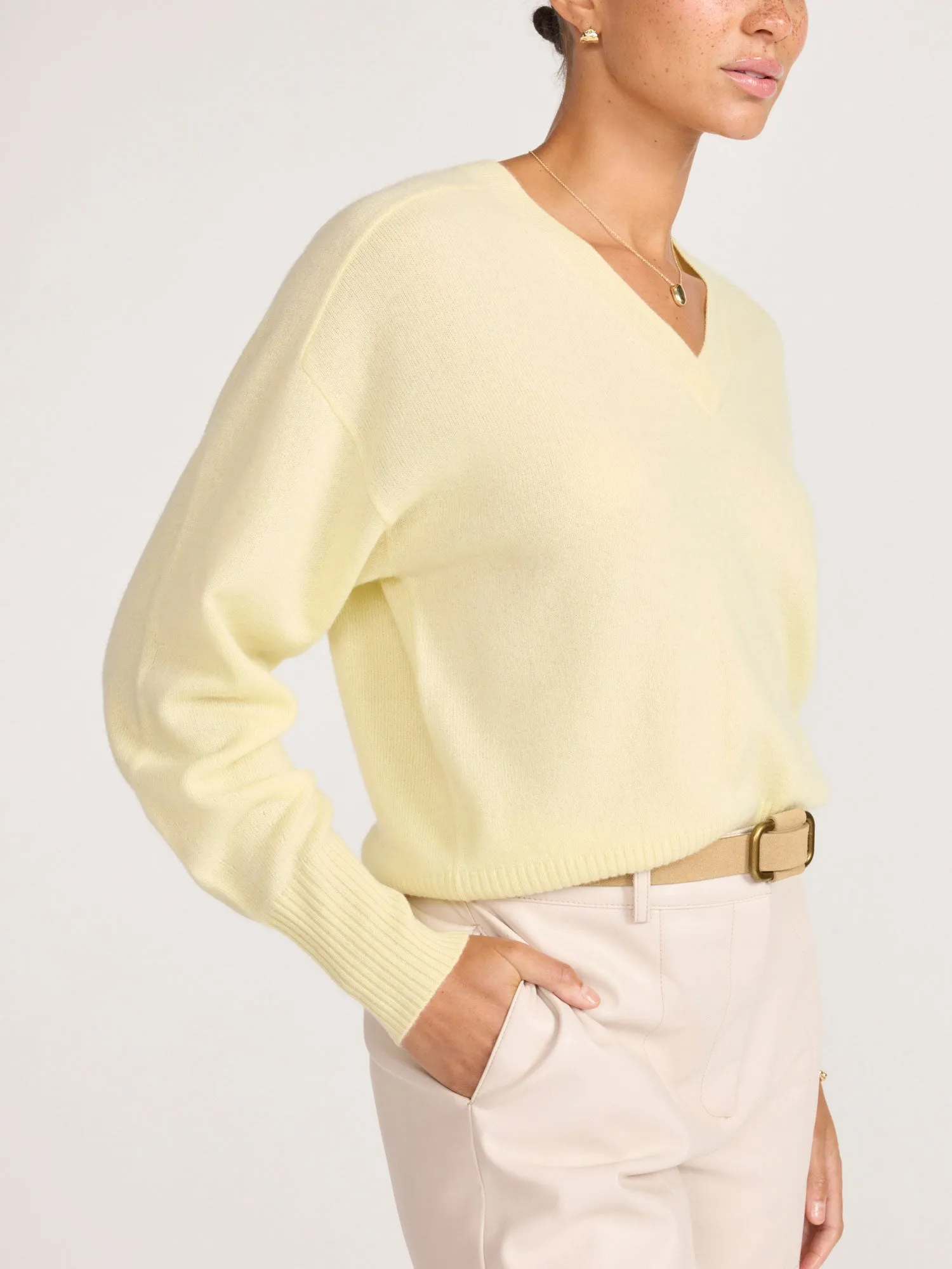 The Leia Vee Cashmere Sweater sold by Brochu Walker product image thumbnail 3